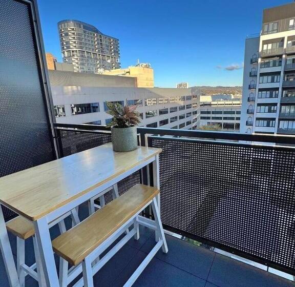 Industrial Yet Modern, 1bd 1bth Apt   Woden