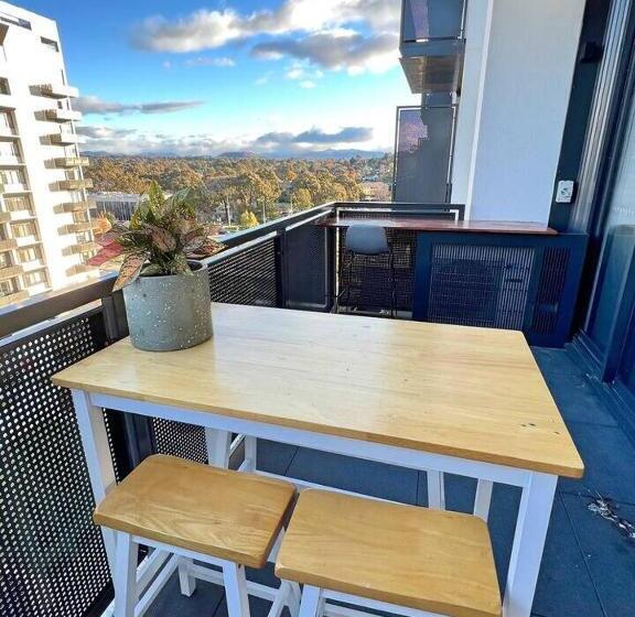 Industrial Yet Modern, 1bd 1bth Apt   Woden