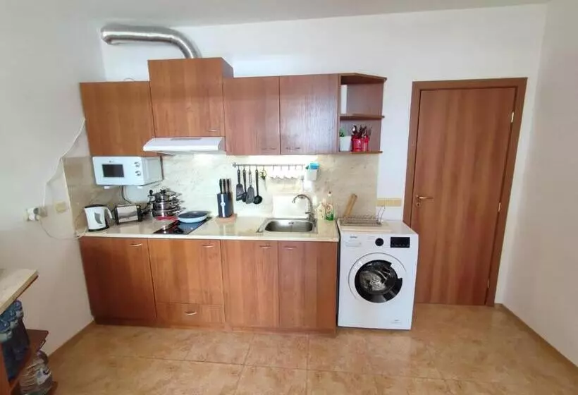 Midia Grand Resort, Terrassen Paradies Apartment