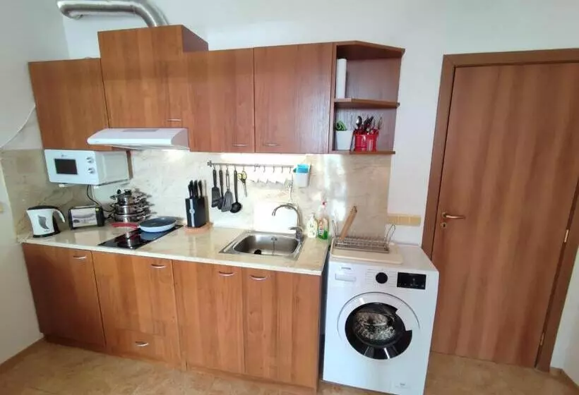 Midia Grand Resort, Terrassen Paradies Apartment