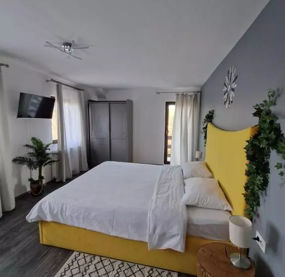Majatalo Cabana Din Pădure