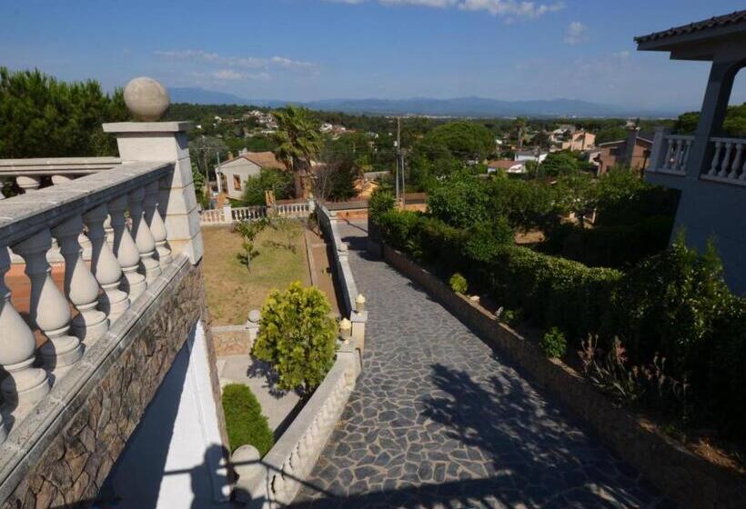 Villa Rosa 10 Personas Montbarbat Costa Brava