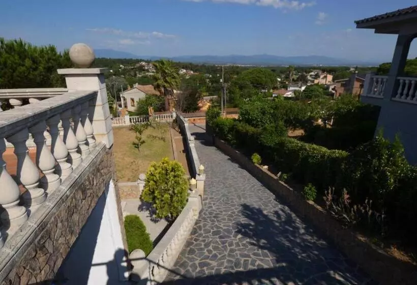 Villa Rosa 10 Personas Montbarbat Costa Brava
