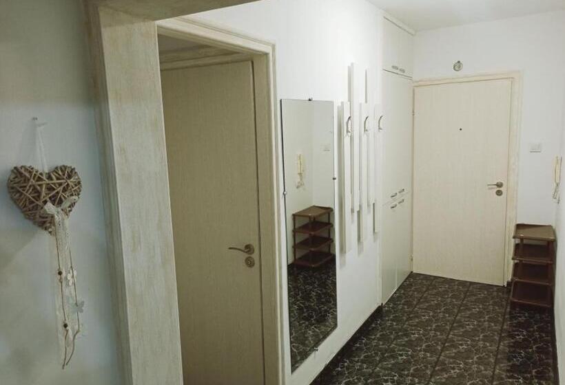 апартамент арена бургас