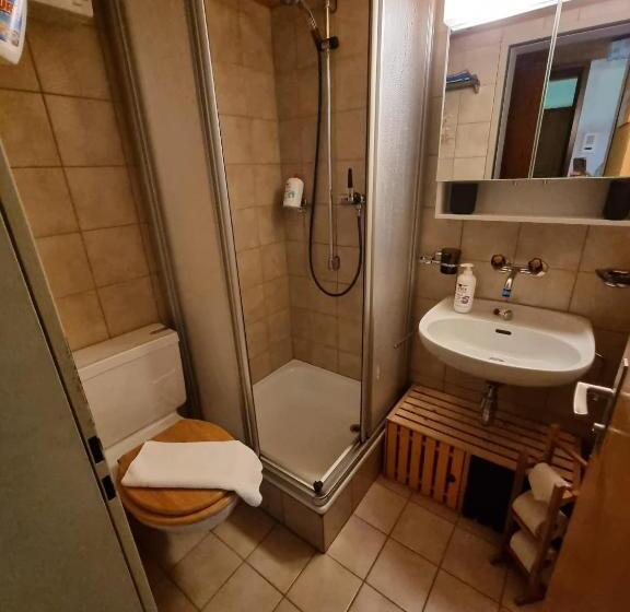 Cute Attic Apartment In The Heart Of The Mountains