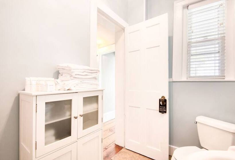 ホテル Hudson Mariner