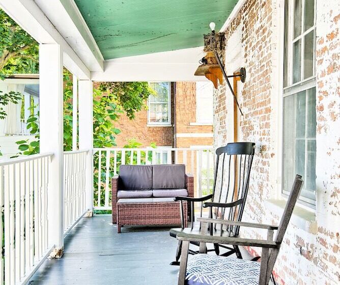 Отель Hudson Mariner