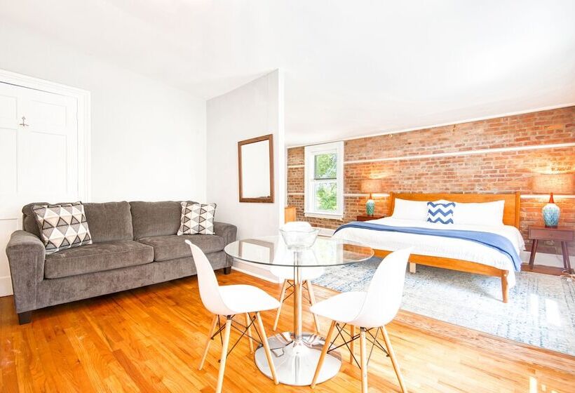 Отель Hudson Mariner