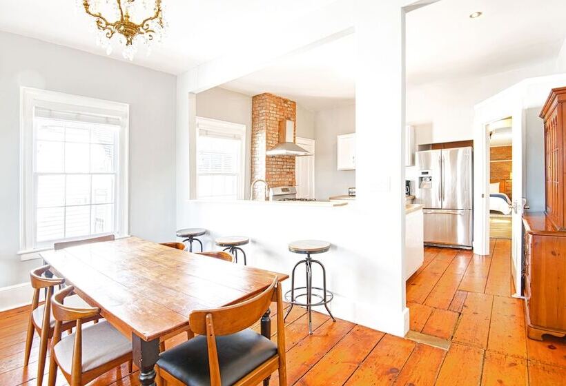 Отель Hudson Mariner