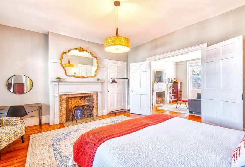 ホテル Hudson Mariner