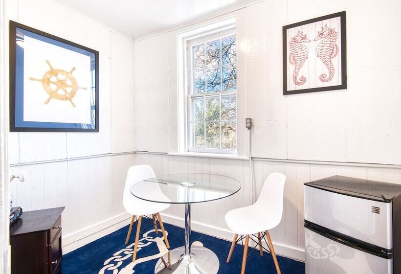 ホテル Hudson Mariner