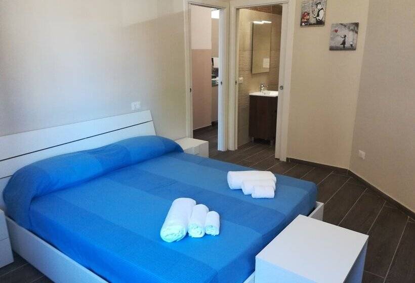 تختخواب و صبحانه Scilla Upper Town