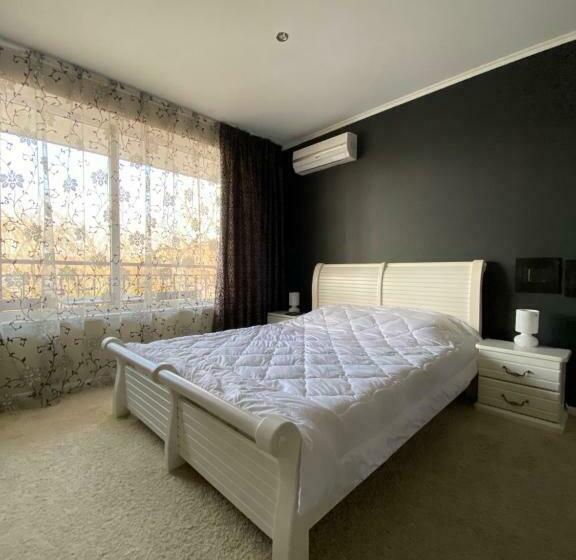 Отель мини отель на берегу днепра на яхт клуб бомбардир