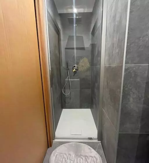 Neve Monolocale, Ottima Posizione, Posto Auto