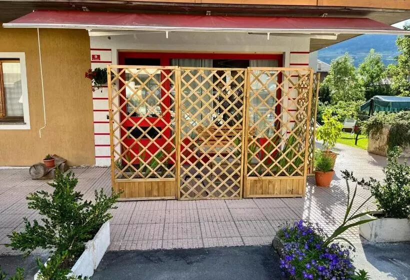 Neve Monolocale, Ottima Posizione, Posto Auto