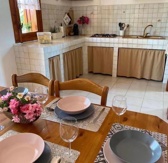 Villa Sara   Villa Con Piscina