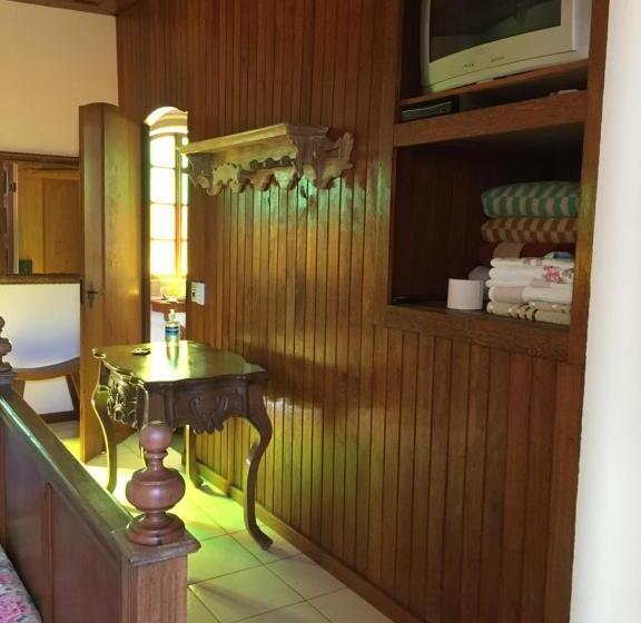 ベッドアンドブレックファースト Cama Caminho Da Serra