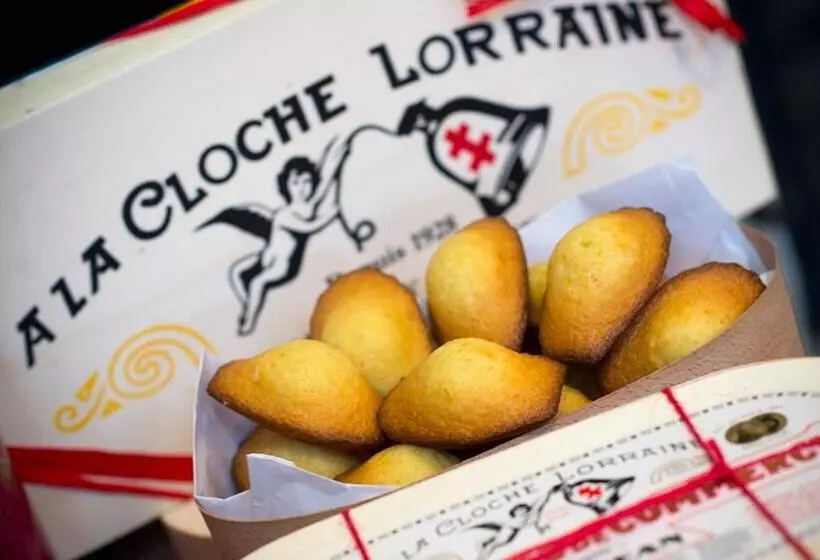 Aamiaismajoitus (B&B) Chambre Insolite Dans Un Chalet