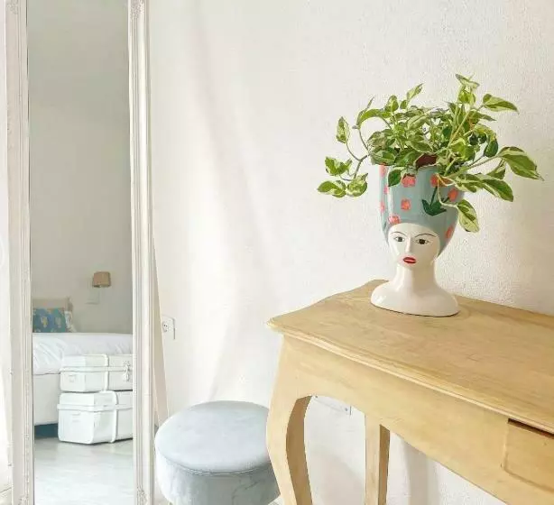 ベッドアンドブレックファースト Valú