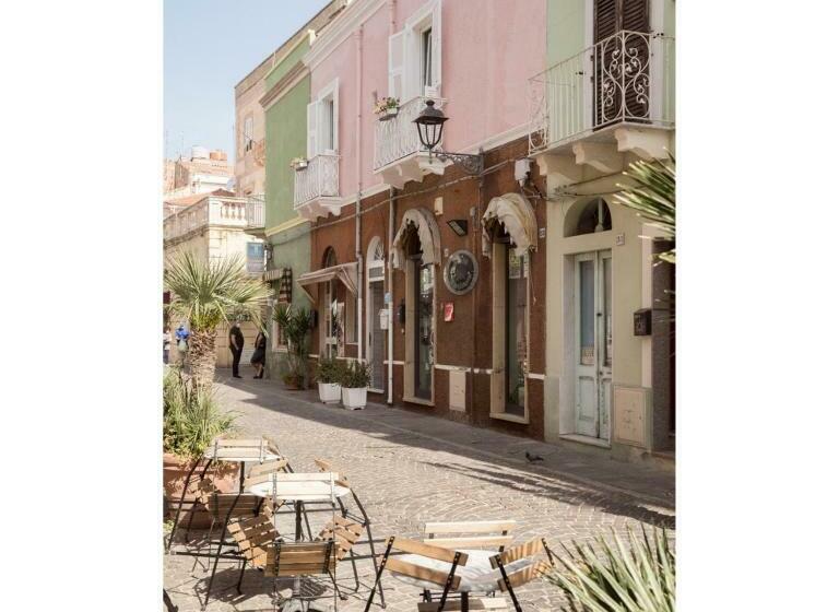 مبيت وإفطار Valú