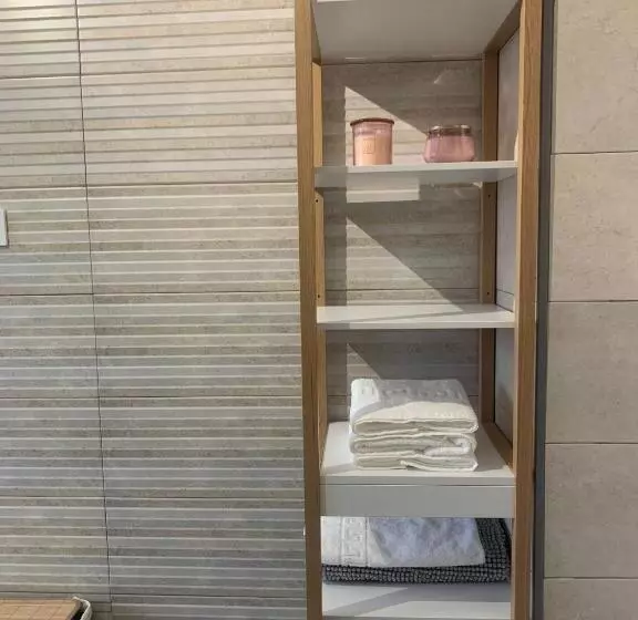 El Balcón De La Roca