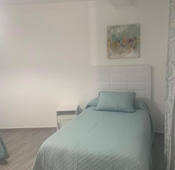 El Balcón De La Roca