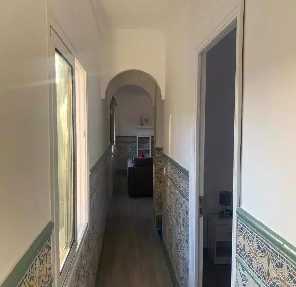 El Balcón De La Roca