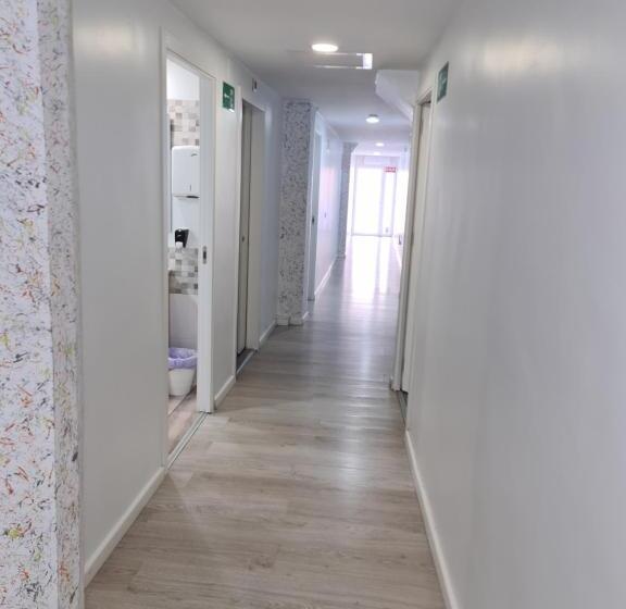 Hostel Tkh Rooms Mate