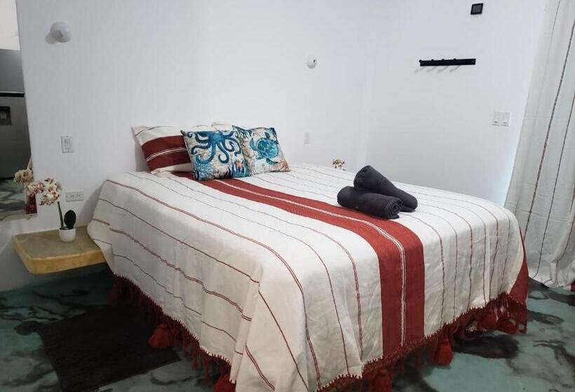 Szálloda Casa Arrecife   Dorado Suite, Fast Wifi & Balcony! Beach Is Steps Away!