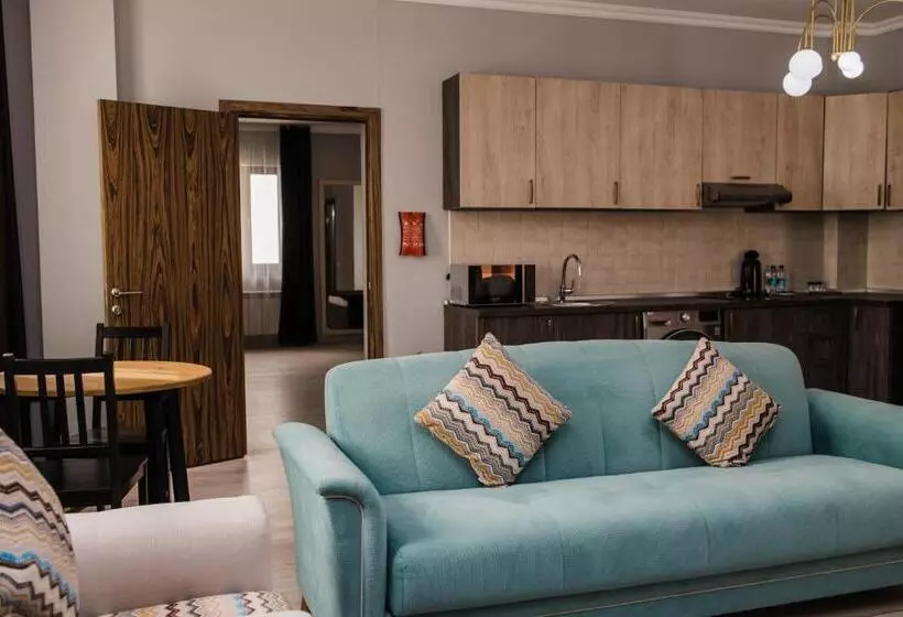 هتل Infinity Plaza Block 1