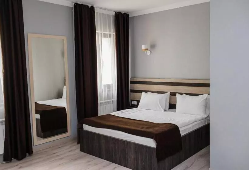 هتل Infinity Plaza Block 1