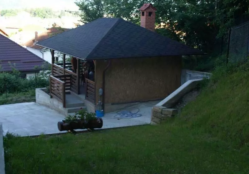 ペンション Casa Albinuța