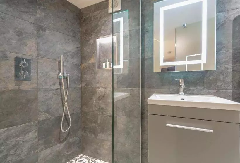 The Old School Room   The Lace Market