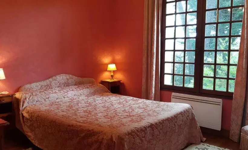 Maison De Charme Avec Jardin Clos