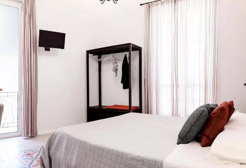 پانسیون Antista Rooms