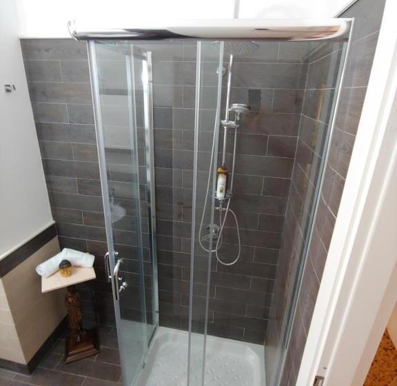 بنسيون Jamari S Rooms