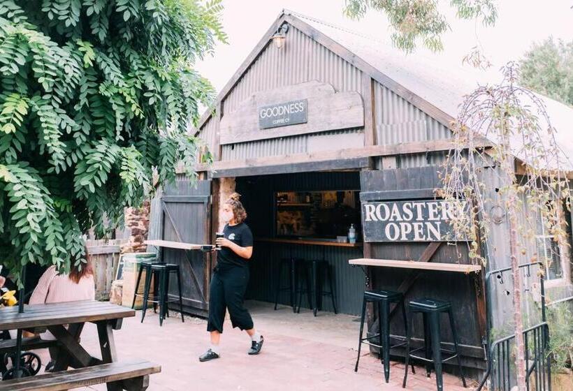 ōshen   Sleeps12 Gym Kayak Mountnbike Beachfrnt