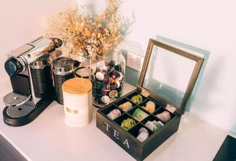 ōshen   Sleeps12 Gym Kayak Mountnbike Beachfrnt