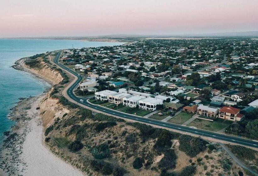 ōshen   Sleeps12 Gym Kayak Mountnbike Beachfrnt