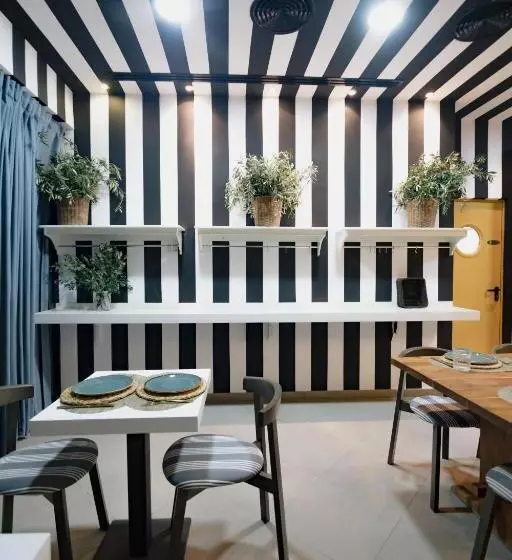 The Little Corner B&b