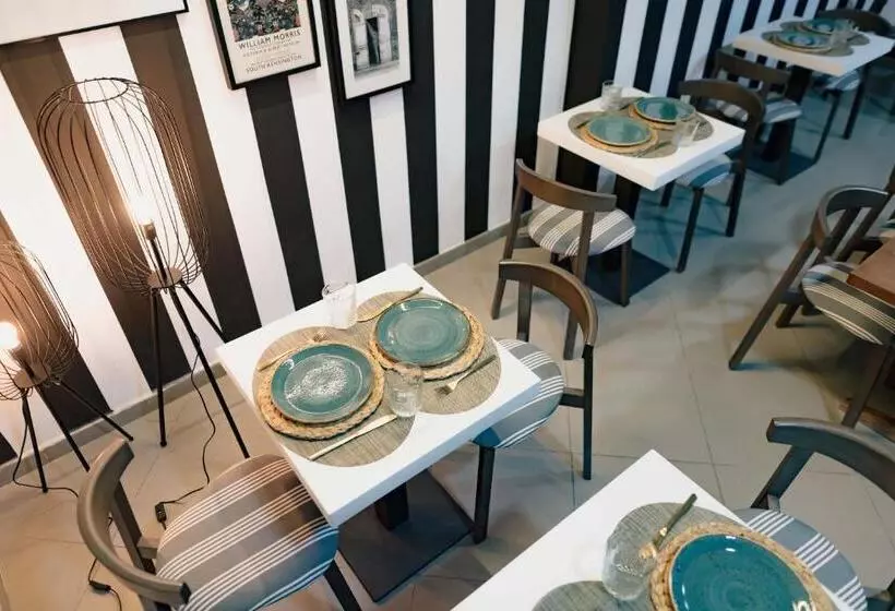 The Little Corner B&b