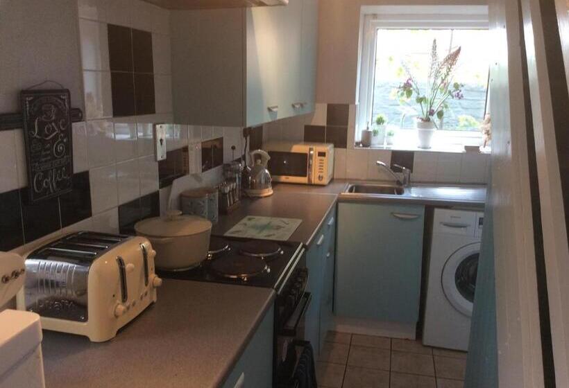 1850s Character Stone Cottage