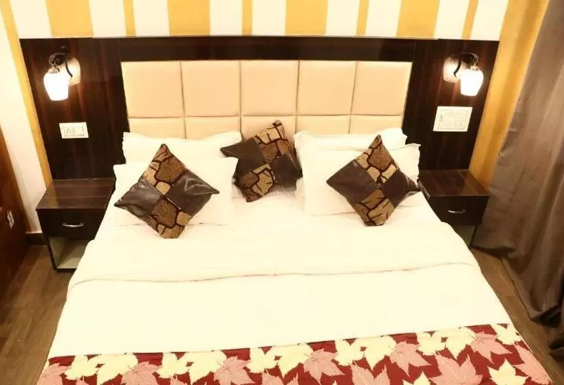 ユースホステル Madpackers Khajuraho