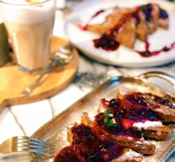 Aamiaismajoitus (B&B) Bnb Bruxelles   Studios & Apartments