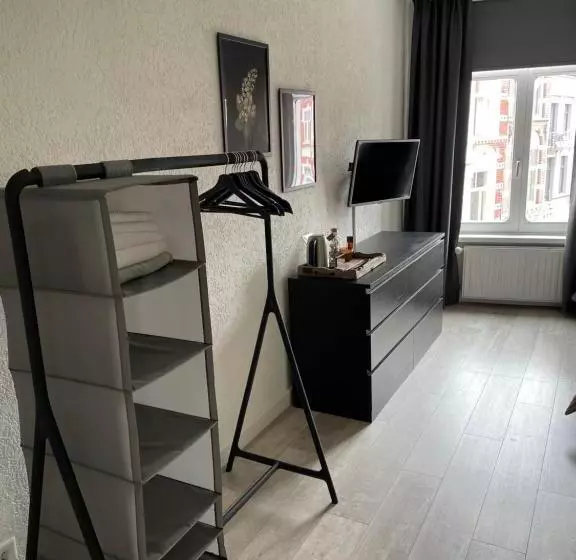 Aamiaismajoitus (B&B) Bnb Bruxelles   Studios & Apartments
