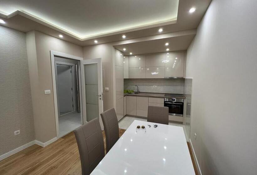 Central City Lux Apartments