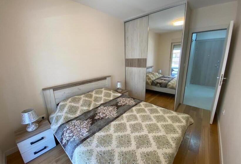 Central City Lux Apartments