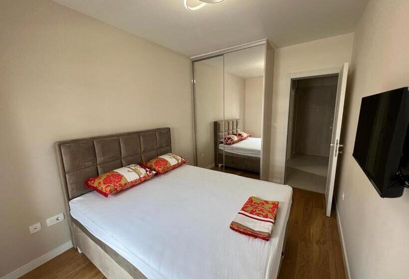 Central City Lux Apartments