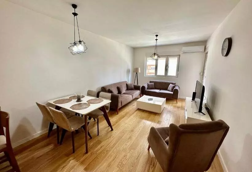 Central City Lux Apartments