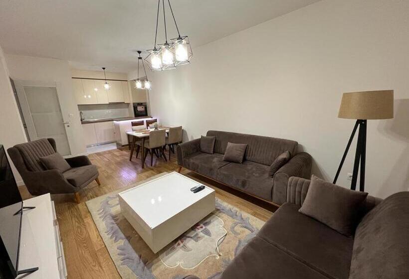 Central City Lux Apartments